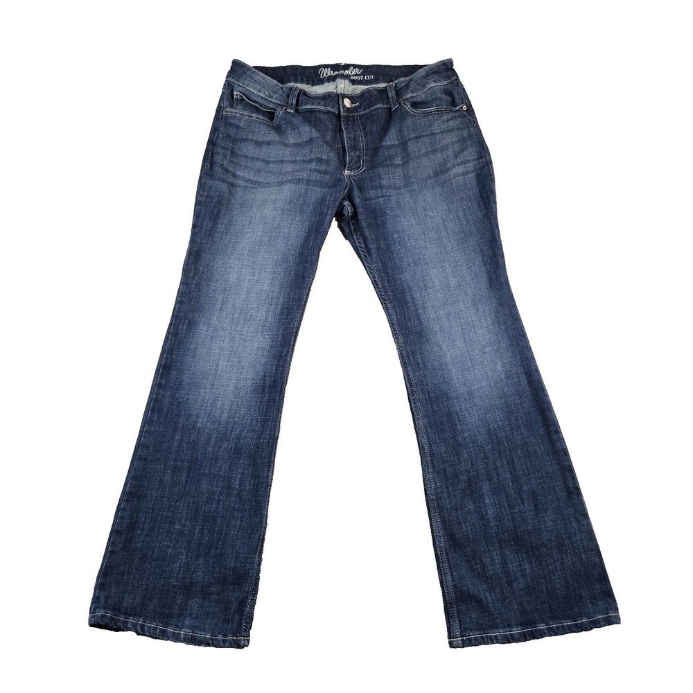 Wrangler Women's Bootcut Denim Jeans Mid Rise Distressed Cowgirl Rodeo 36" X 31"